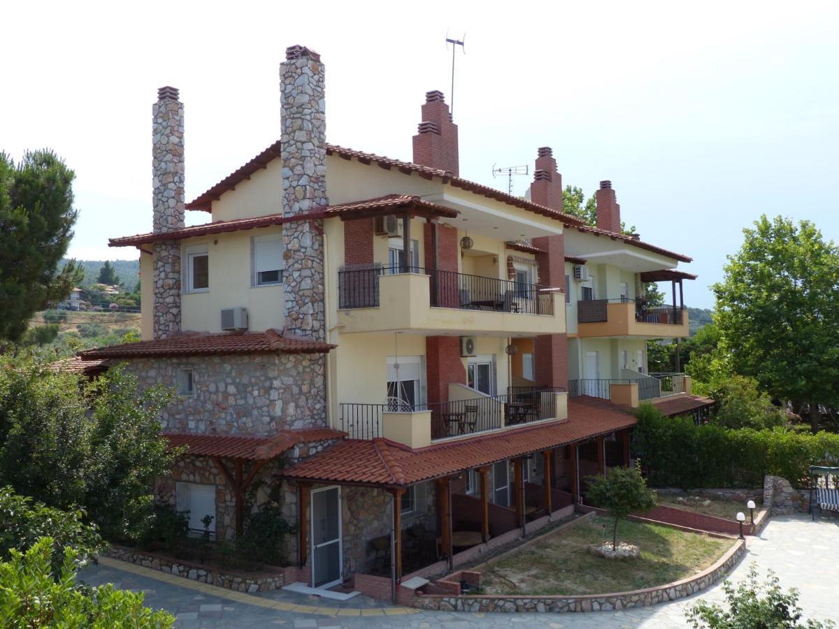Makis Nest Apart-Hotel Βουρβουρού Εξωτερικό φωτογραφία