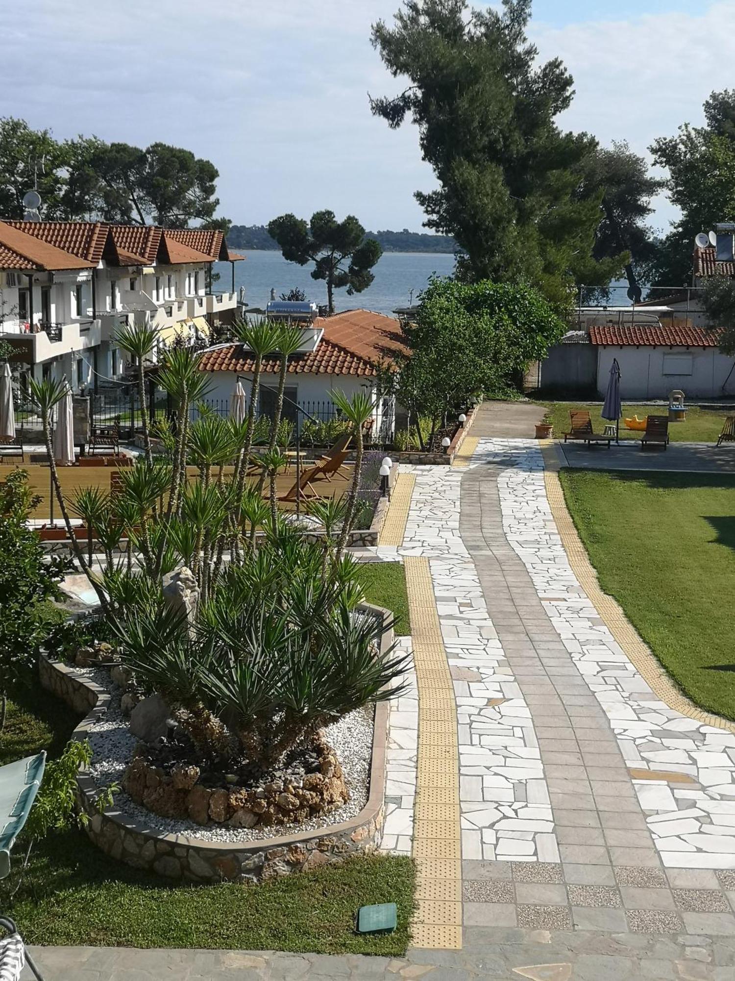 Makis Nest Apart-Hotel Βουρβουρού Εξωτερικό φωτογραφία